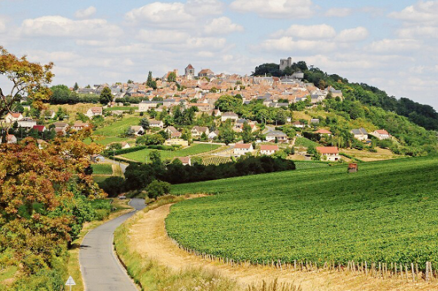 Village préféré des Français : Stéphane Bern en tournage à Sancerre mardi
